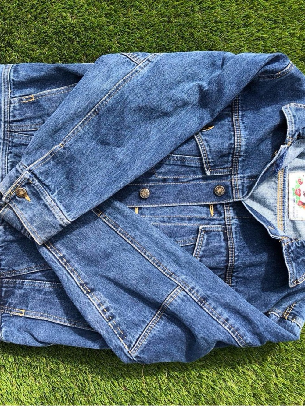 Vintage Blue Denim Jacket - Classic Jean Coat - Picture 7 of 7